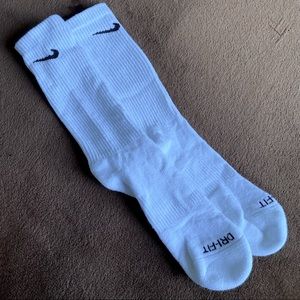 Nike DriFit Crew Socks